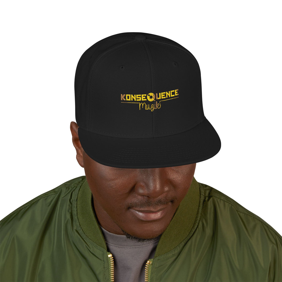Konsequence Muzik — Gold Logo Snapback (Black)